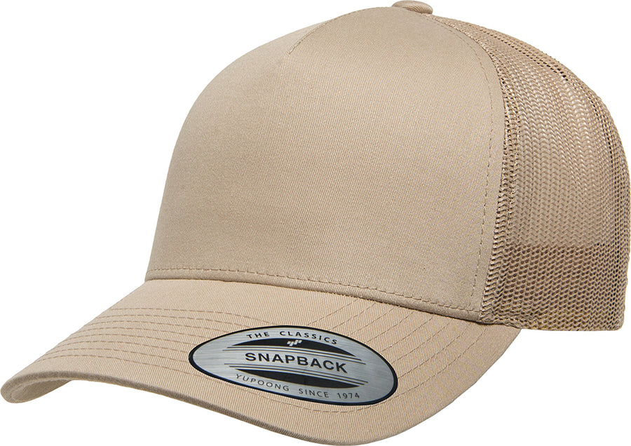 Flexfit 5-Panel Retro Trucker – Khaki